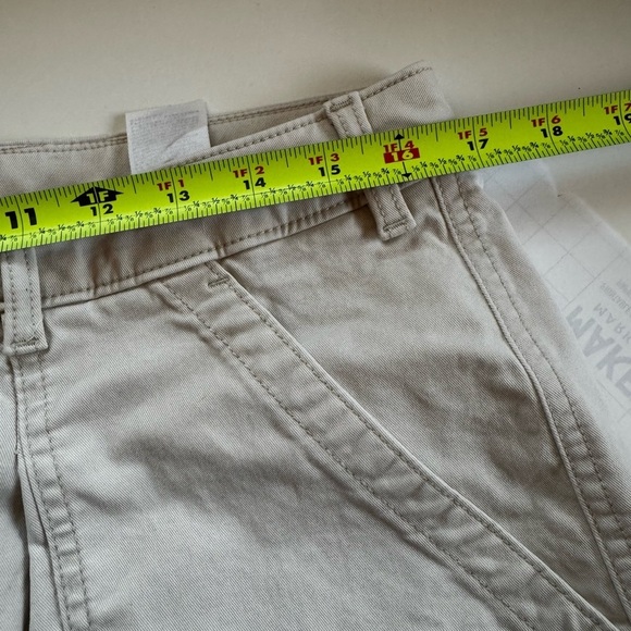 Banana Republic Shorts NWT - Picture 8 of 8